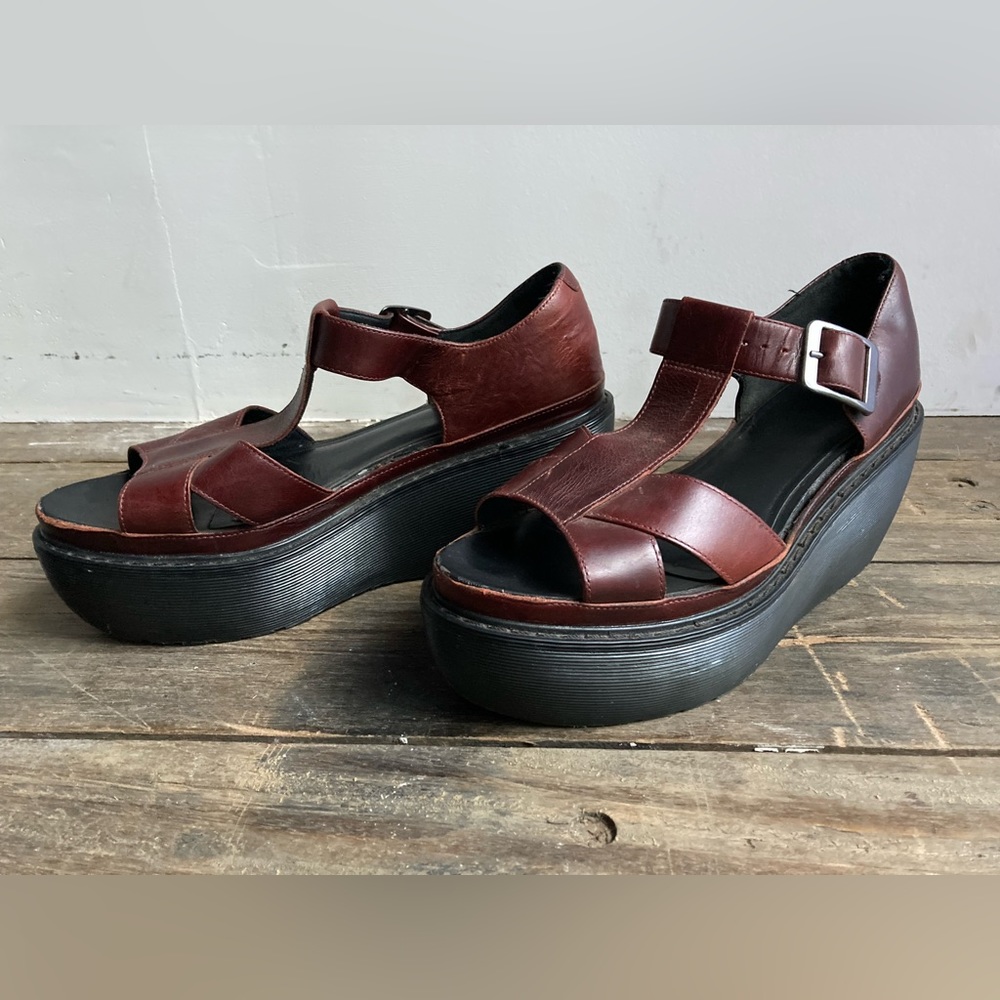 Dr.Martens ADAYA platform sandals. Ox blood burgundy. Size 10